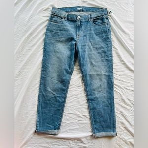 NWT Old Navy Boyfriend Jeans